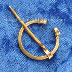 Petite fibule p&eacute;nannulaire viking