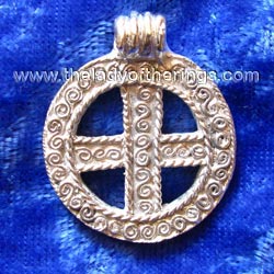 Roue solaire pendentif viking symbole